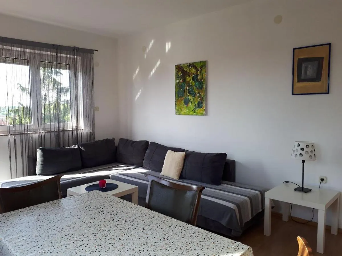Apartments Ondamarina 梅杜林 0*,  克罗地亚